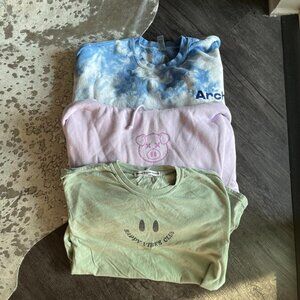 Bundle of Graphic T-Shirt/Sweatshirts